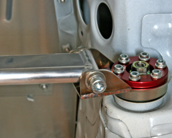 M and M Honda - Strut Tower Bar Type 2