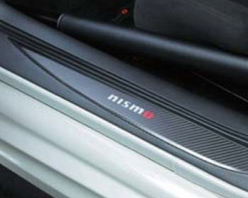 Nismo - Kicking Plate