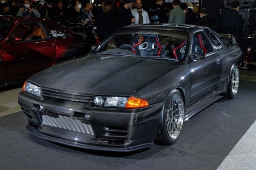 Nissan Skyline GT-R BNR32 exterior parts direct from Japan - Page