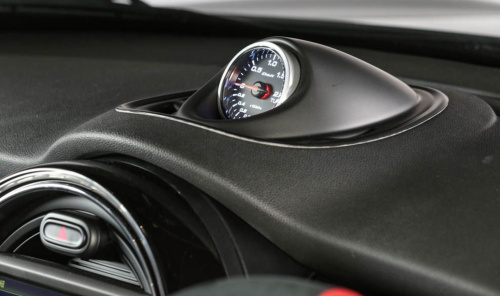 Giomic - Center Meter Holder