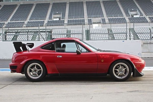 Garage Vary - NA Roadster Hardtop