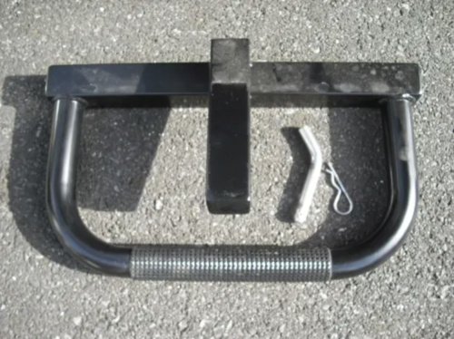 Roadhouse - Delica D:5 KADDIS Hitch Step