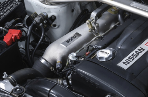 Nismo - Intake Collector for Skyline GT-R (Original NISMO Logo)