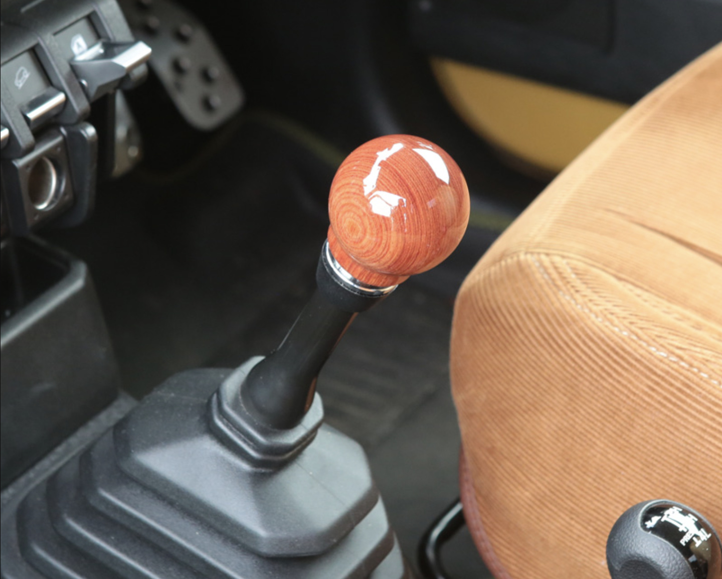 APIO - Wood Shift Knob (JB64, JB74) - Nengun Performance