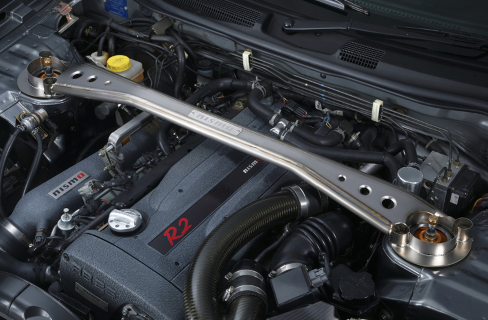 NISMO Titanium Tower Bar