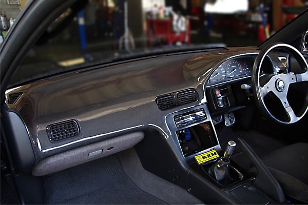 180sxダッシュボード ChargeSpeed - Nissan S13/180SX Silvia Dashboard Cover - Nengun