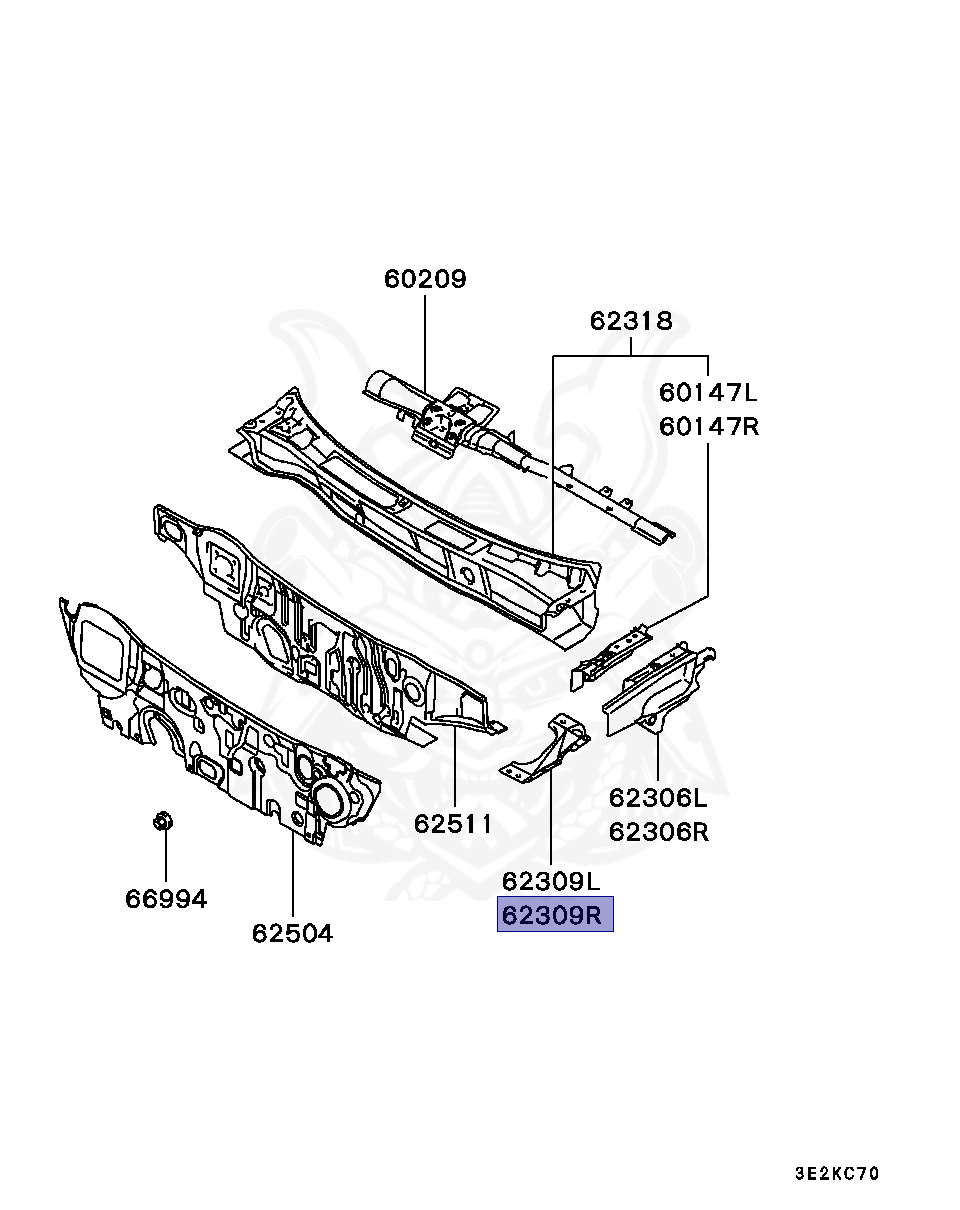 MR325422 - Mitsubishi - Gusset, Cowl Top, Otr Rh - Nengun
