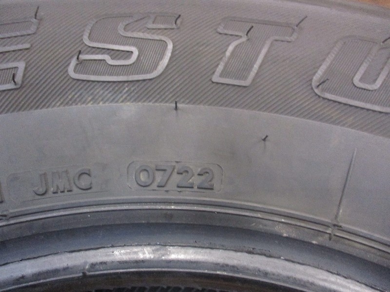 Bridgestone - Used tires (195/80R15) 8-piece set of 4 - Nengun