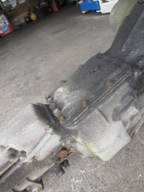 Unknown - Isuzu Motors - Junk! Isuzu Genuine Mission