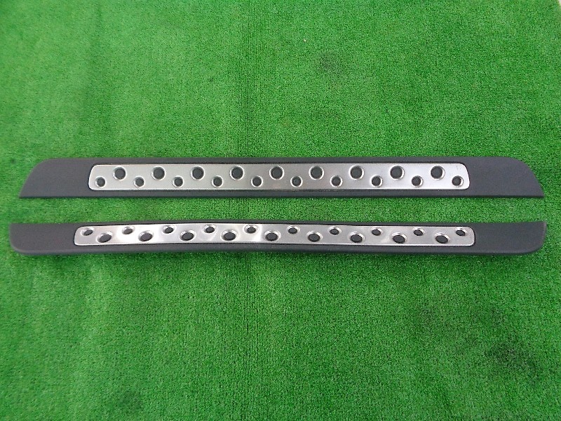 Toyota - ZN6/ZC6 Genuine Scuff Plate Left and Right Set