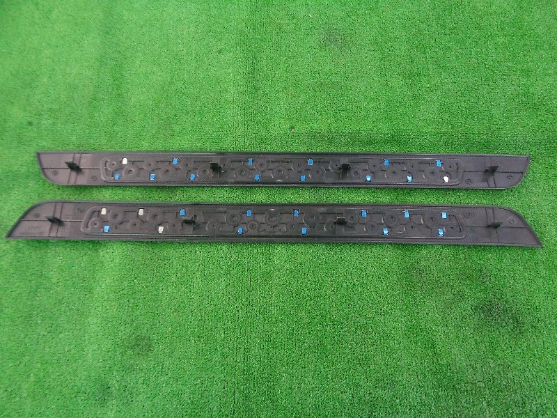 Toyota - ZN6/ZC6 Genuine Scuff Plate Left and Right Set