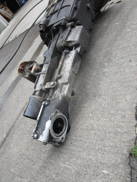 Unknown - Isuzu Motors - Junk! Isuzu Genuine Mission