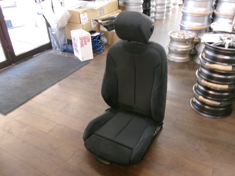 BMW - BMW 320i (F30) Genuine seat (driver's seat)