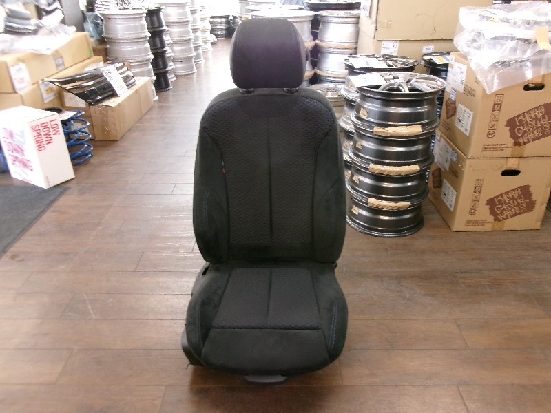 BMW - BMW 320i (F30) Genuine seat (driver's seat)