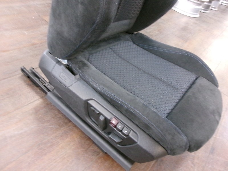 BMW - BMW 320i (F30) Genuine seat (driver's seat)