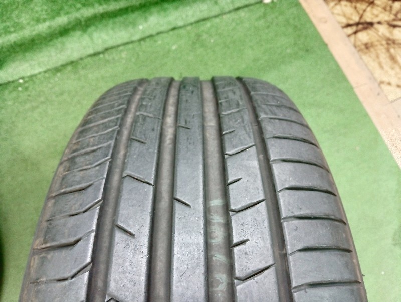 Toyo - Used tyres (225/45R19) 6?2