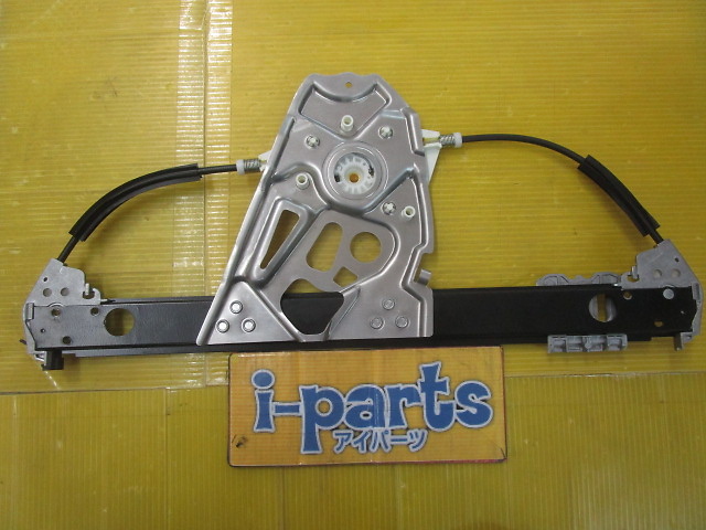 Benz - Unused? W220 Window Regulator (Rr)