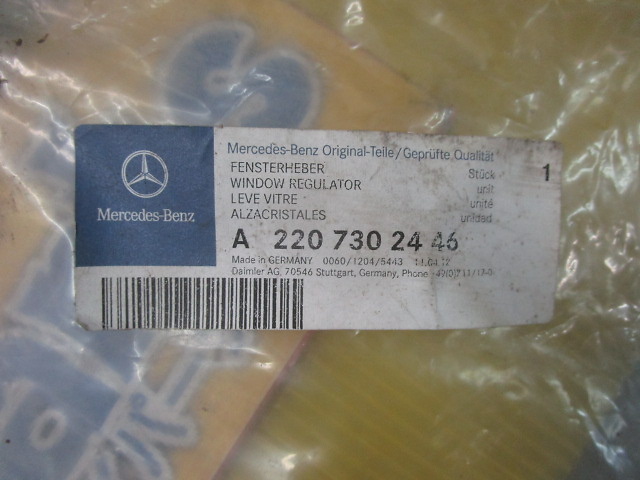 Benz - Unused? W220 Window Regulator (Rr)