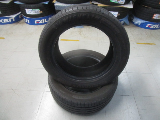 Michelin - Used tires (235/50R17) 5.5mm 2 pieces