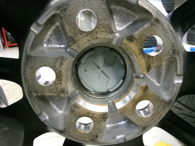Mitsubishi - Eclipse Cross genuine/BS 18 inch set of 4