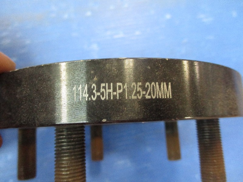 Durax - Wide spacer 5H 114.3 1.25 20?