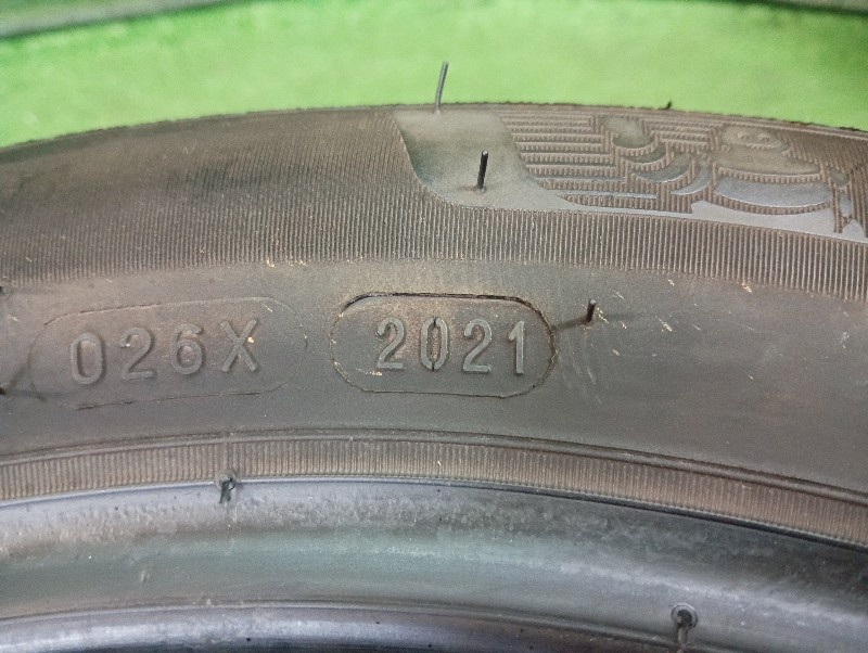 Michelin - Used tyres (175/60R15) 6.5-2