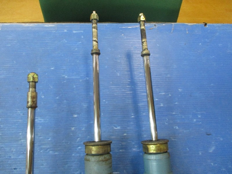 KYB - Shock absorbers for Fairlady Z (Z32)