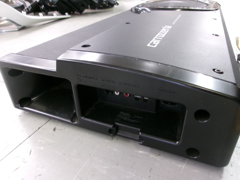 Carrozzeria - Used! Subwoofer with built-in amplifier (TS