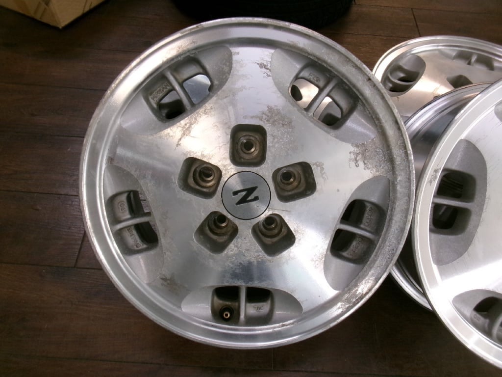 15インチ　 Unknown - Nissan Motor Co., Ltd. - Genuine Fairlady Z (Z31) 15