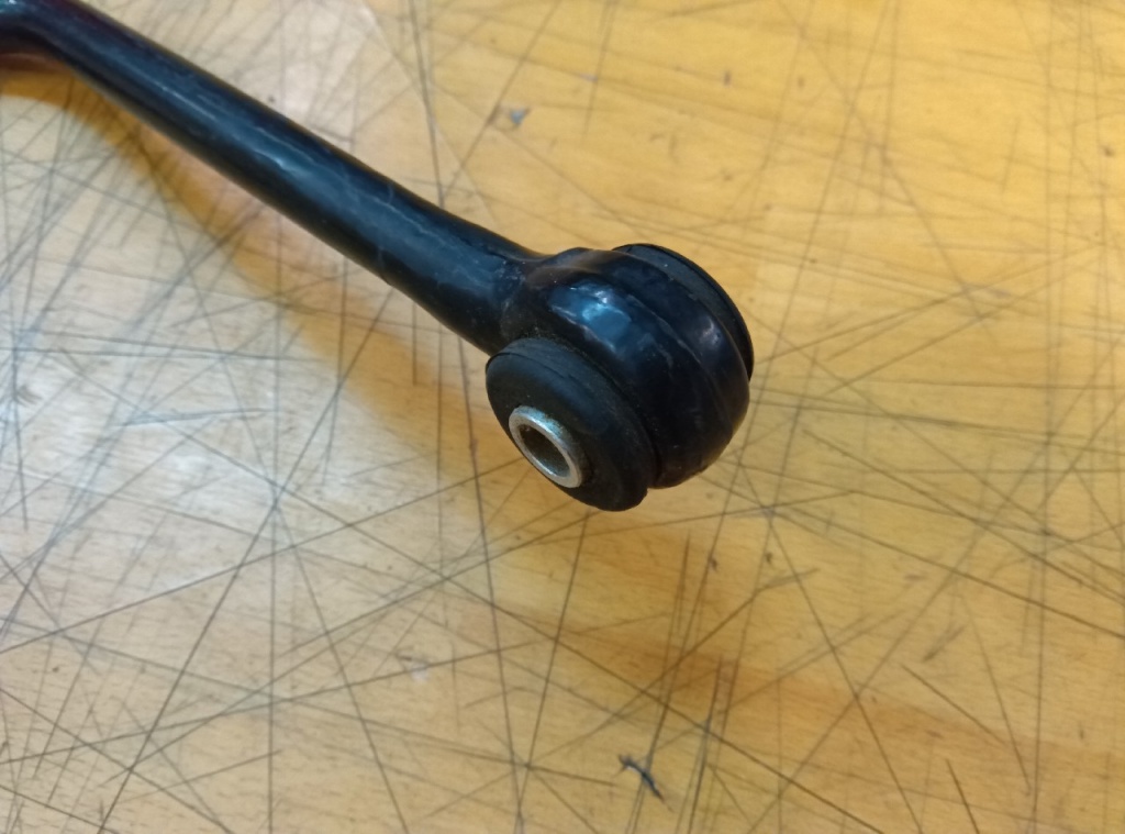 Subaru - Unused! Subaru Rear Stabilizer