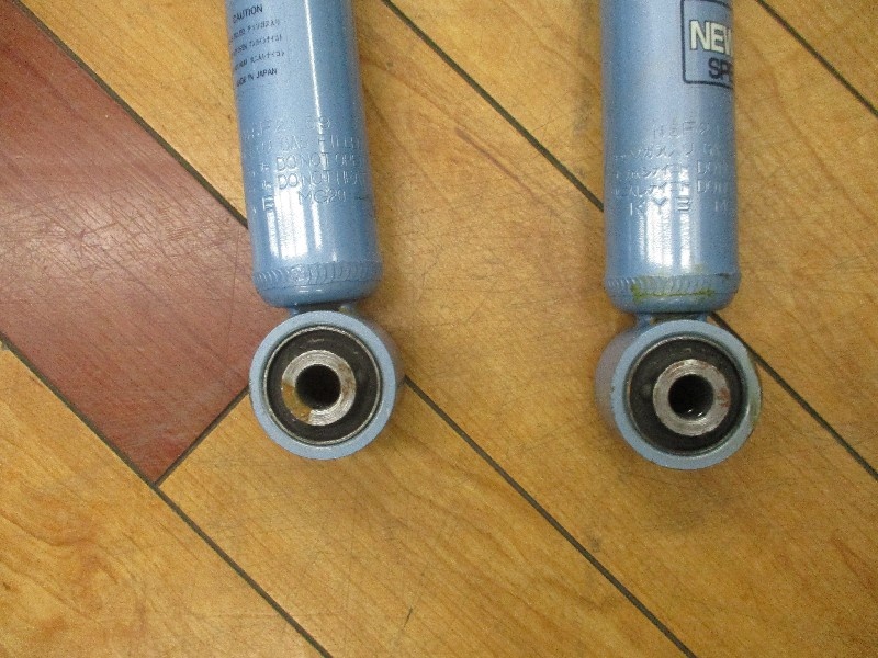 KYB - Aftermarket shocks for CX-5 (KE series) (2 rear shocks)