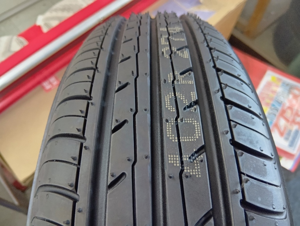 Yokohama - Set of 4 unused tires (155/70R13) - Nengun