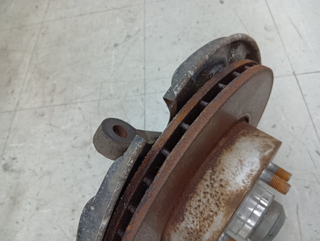 Mazda - FC3S F hub knuckle rotor set (right)