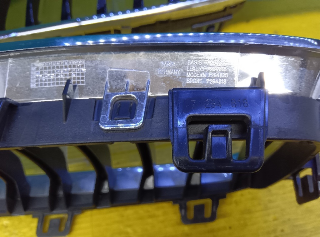 BMW - 4 Series (F32/36) genuine front grill