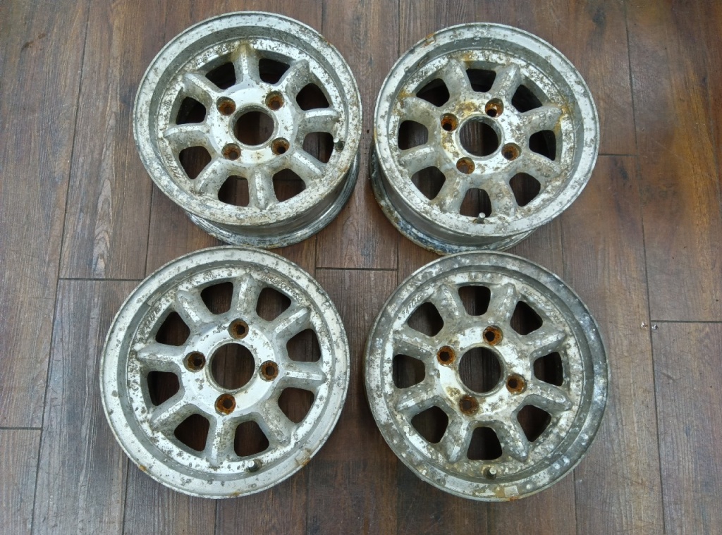 Bridgestone - Junk! Zona 13-inch wheels (4 wheels) - Nengun