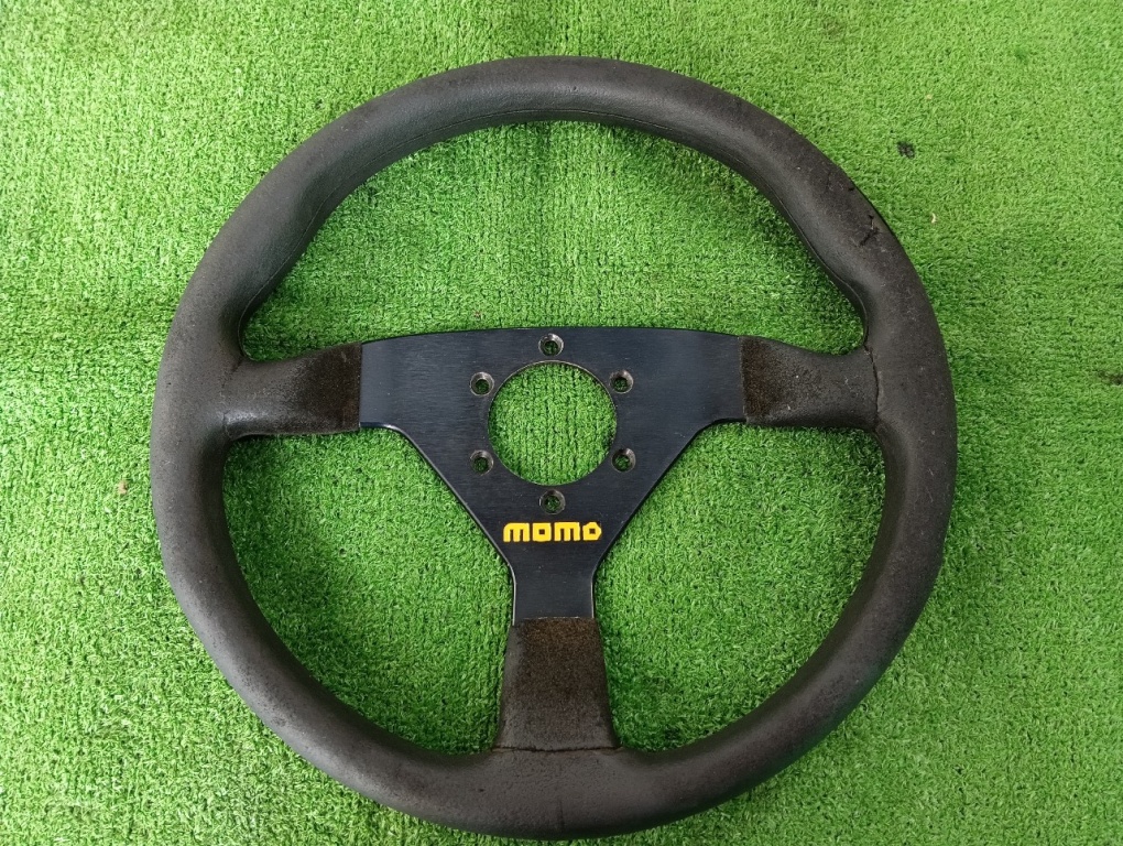 Momo - MOMO leather steering wheel MOD.69 320