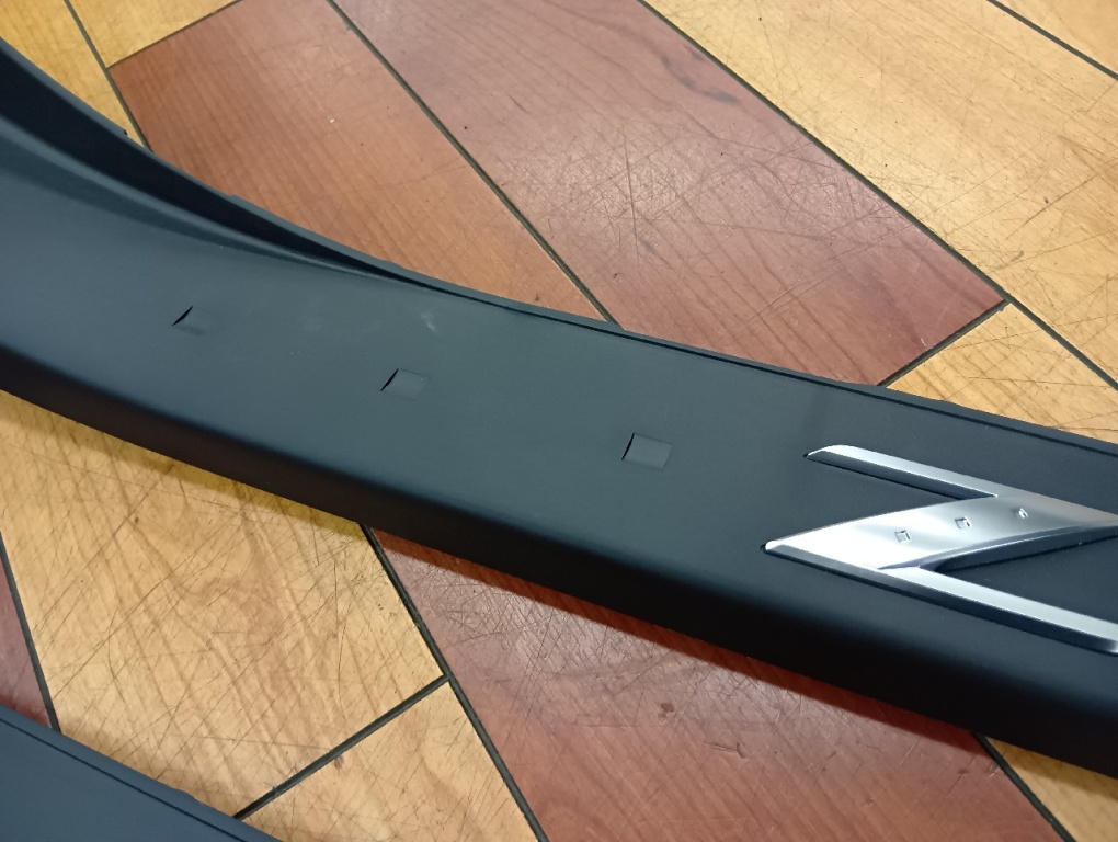 Nissan - Fairlady Z33 genuine scuff plates left and right