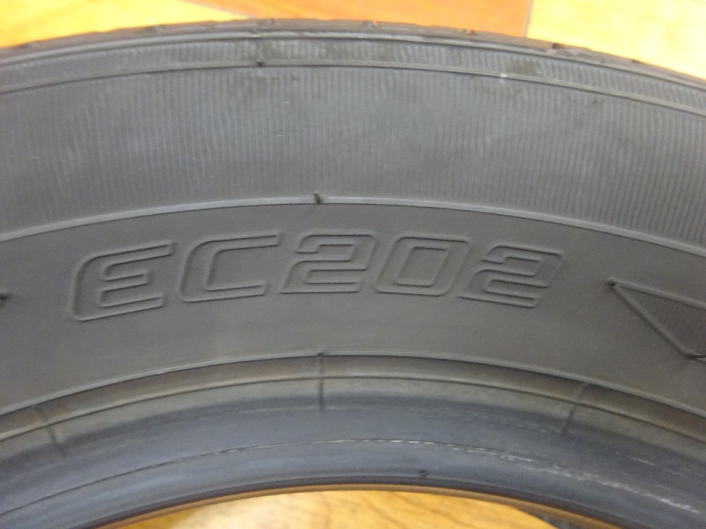 DUNLOP EC202DIGI-TYRE175/60-R16 2本麻猫① DUNLOP EC202DIGI-TYRE175/60-R16 2本麻猫様専用② - メルカリ