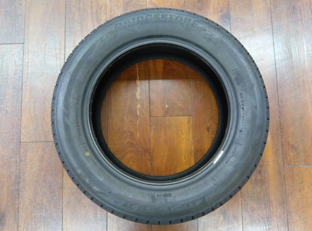 Bridgestone - One unused LUFT tire (195/60R16) - Nengun