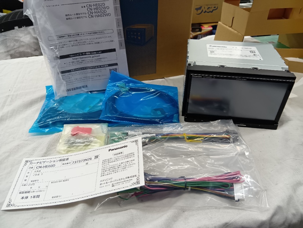 Panasonic CN−HE02WD Strada CN-HE02WD パナソニック ストラーダ 7V型 200mmワイド