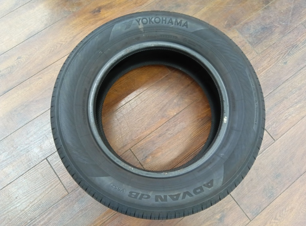 Yokohama - Used tires (225/60R16) 7mm thickness, set of 2 - Nengun