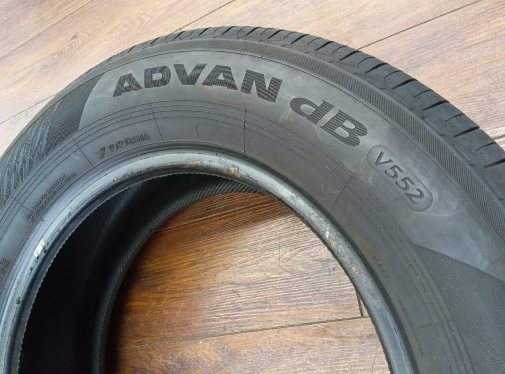 Yokohama - Used tires (225/60R16) 7mm thickness, set of 2 - Nengun