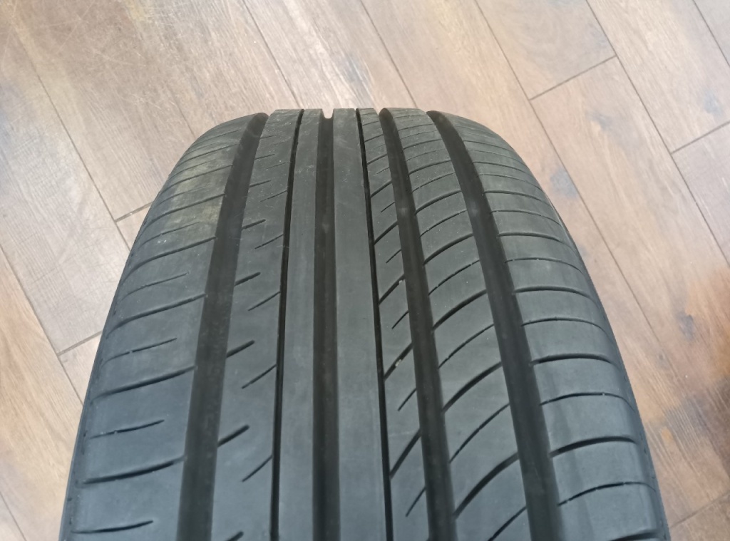 Yokohama - Used tires (225/60R16) 7mm thickness, set of 2 - Nengun