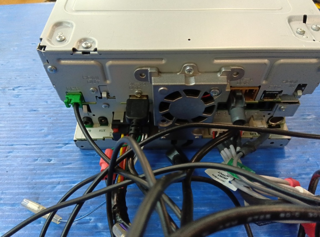 Carrozzeria - 8V Cyber Navi (AVIC-CL911-DC) - Nengun Performance