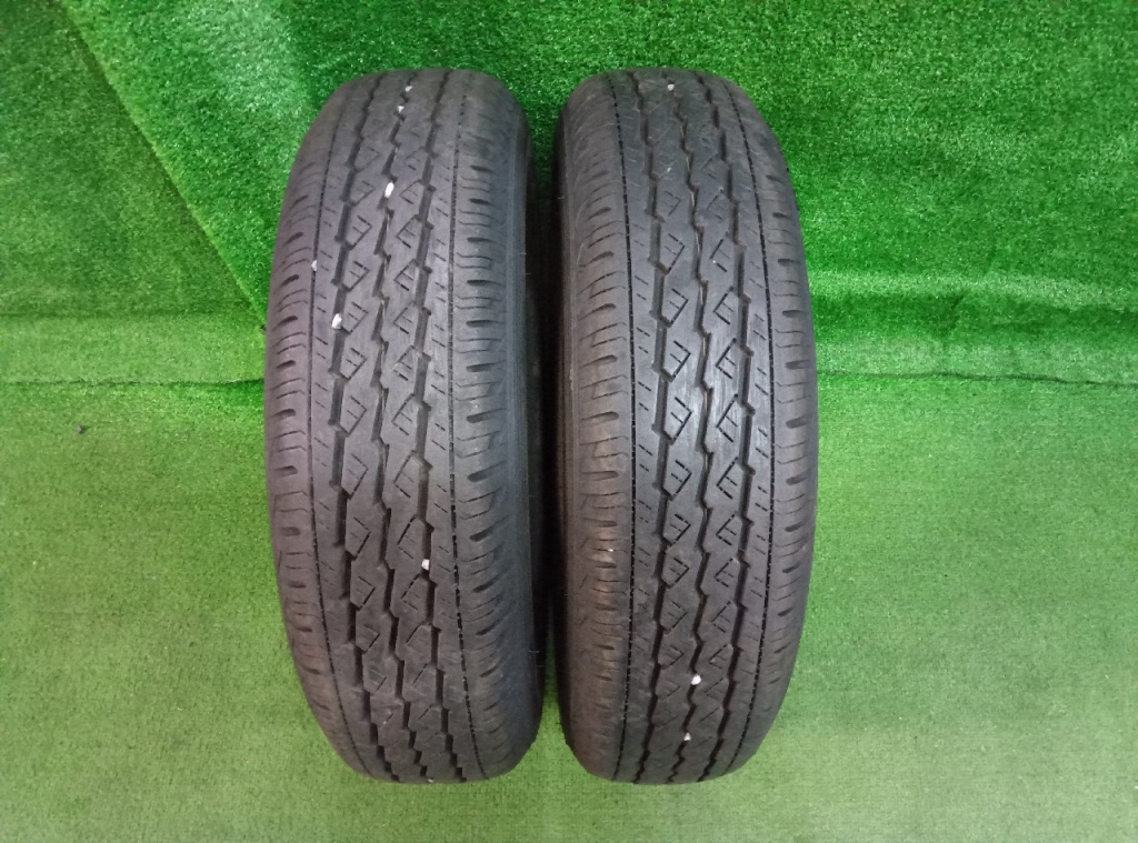 Bridgestone - Used tires (145/80R12LT) 5.5mm x 2 - Nengun