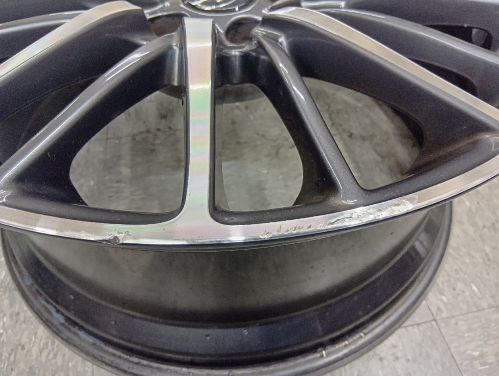 Lexus - LS460 late model genuine / 19-inch aluminum wheel set of 4