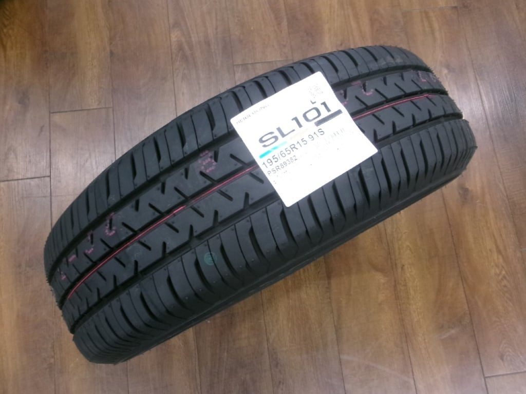セイバーリング sl101 195/65r15 23年製 美品 バリ山 195/65R15