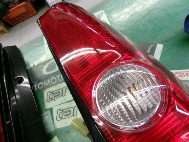 Mazda - Used! AZ Wagon (MJ21S) genuine tail lights (left and right)