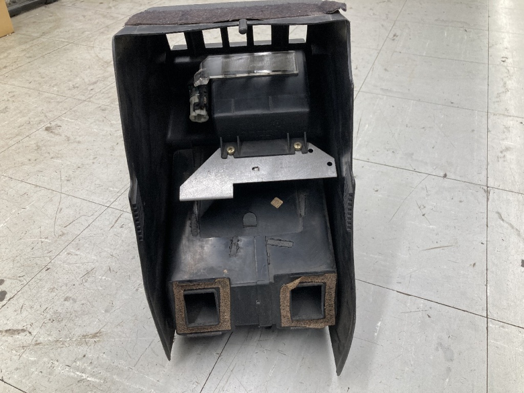 Volkswagen - Volkswagen Golf 2 Genuine Console/AT