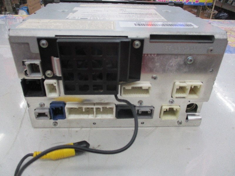 Toyota - Toyota genuine navigation system with built-in HDD (NHDN